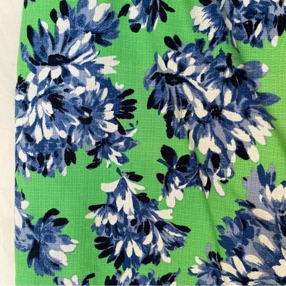 J Crew Pencil Skirt in Green with blue and white flowers size 10 Preppy Coastal - Picture 3 of 11